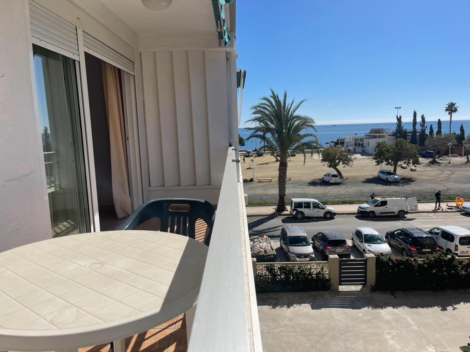 Апартаменти Apcostas - Torre Del Mar Playa Екстер'єр фото